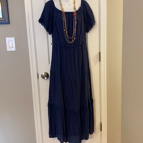 Luxology Dresses & Skirts - Luxology- Maxi Dress- Navy Blue